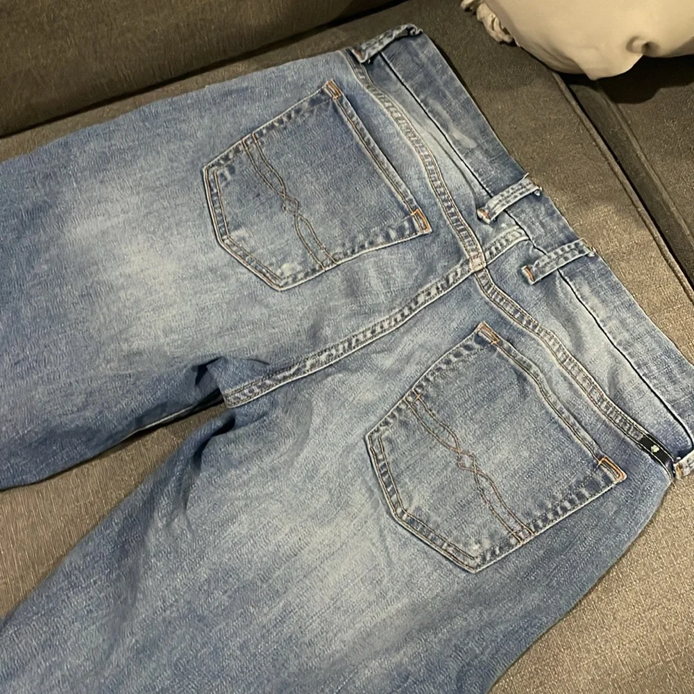 Lucky Brand Light Wash Boardwalk Bermuda Raw Hem Jean Shorts